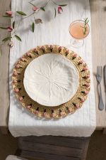 Tulip Border Raffia Placemat – Hand-Crafted Round Natural Fiber Table Mat - Image 3