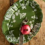 Botanical Silhouette Earthenware Serving Platter – 17-Inch Hand-Painted Floral Ceramic Oval Tray