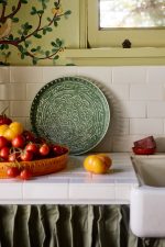 Patterned Enamel Round Serving Tray – 14-Inch Hand-Crafted Colorful Iron Decorative Tabletop Platter