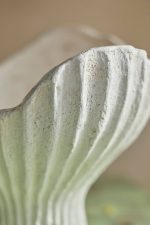 Terracotta Scallop Shell Bowl Planter – Hand-Crafted Ceramic Shell-Shaped Decorative Indoor Pot - Image 3