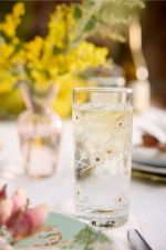 Daisy Etched Juice Glasses – Set of 4 Hand-Painted Floral 13 oz Glass Tumblers - Image 4