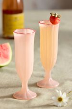 Ruffle Rim Pastel Flute Glasses – Set of 2 Hand-Finished 6 oz Glassware for Toasting