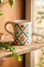 Valentine Lattice Earthenware Mug – Hand-Painted Ceramic 16 oz Coffee Cup