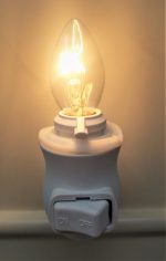 ScentSationals 15 Watt Clear Light Bulbs for Wax Warmers, 2 Pack - Image 4