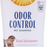 Arm & Hammer Dog Deodorizing Shampoo with Baking Soda, Kiwi Blossom Scent, 20 fl oz