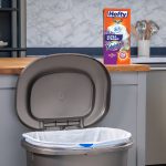 Hefty Ultra Strong 13 gallon Trash Bags, Tall Kitchen Trash Bags, White, Fabuloso Scent, 40 Bags - Image 2