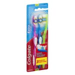Colgate Extra Clean Full Head Toothbrush, Medium - 3 Count - Image 2